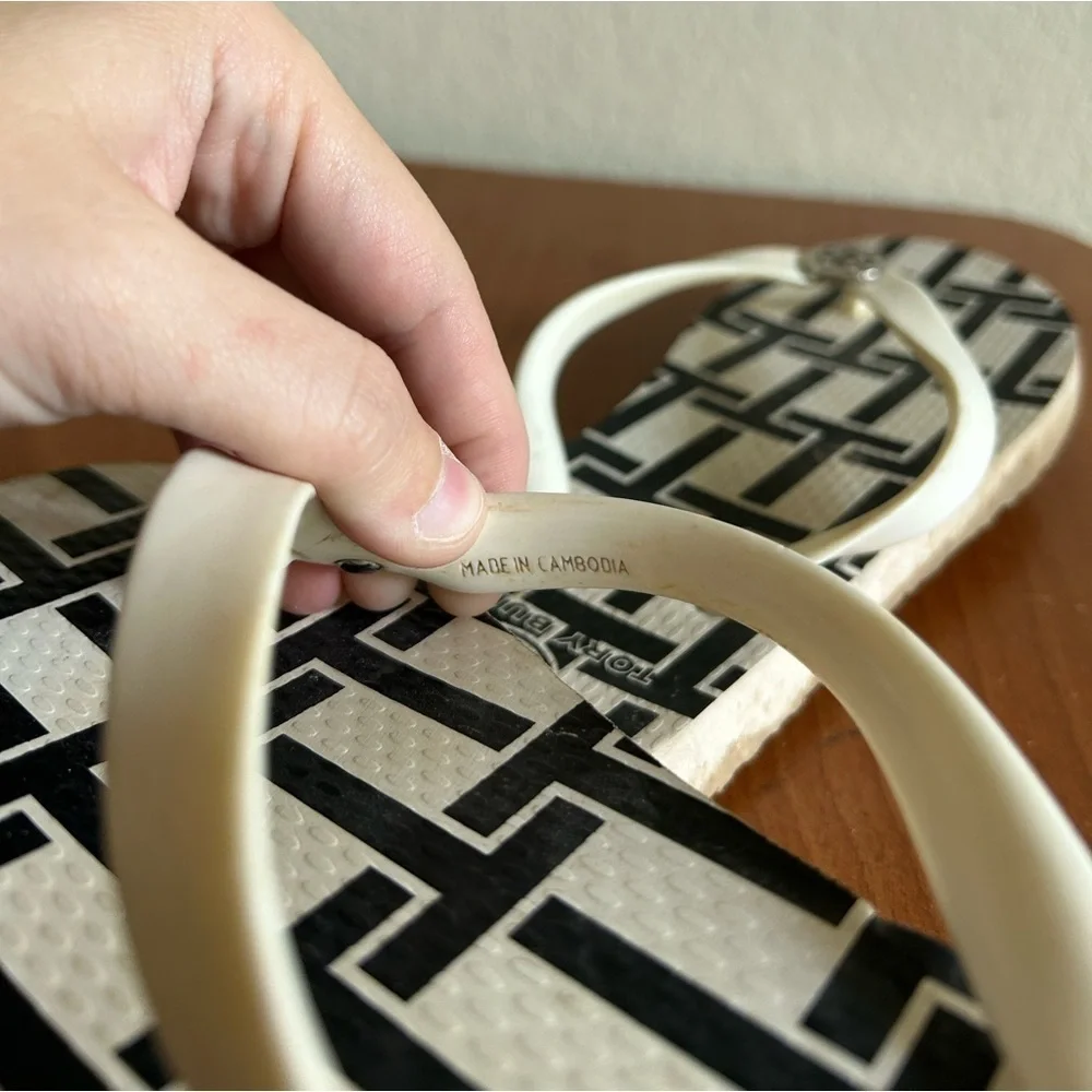 Tory Burch detailing cleaning